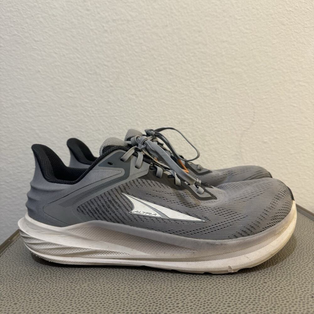 ALTRA Torin 8 Running Shoes Men's Size 10.5 Running Shoes Sneaker Grey